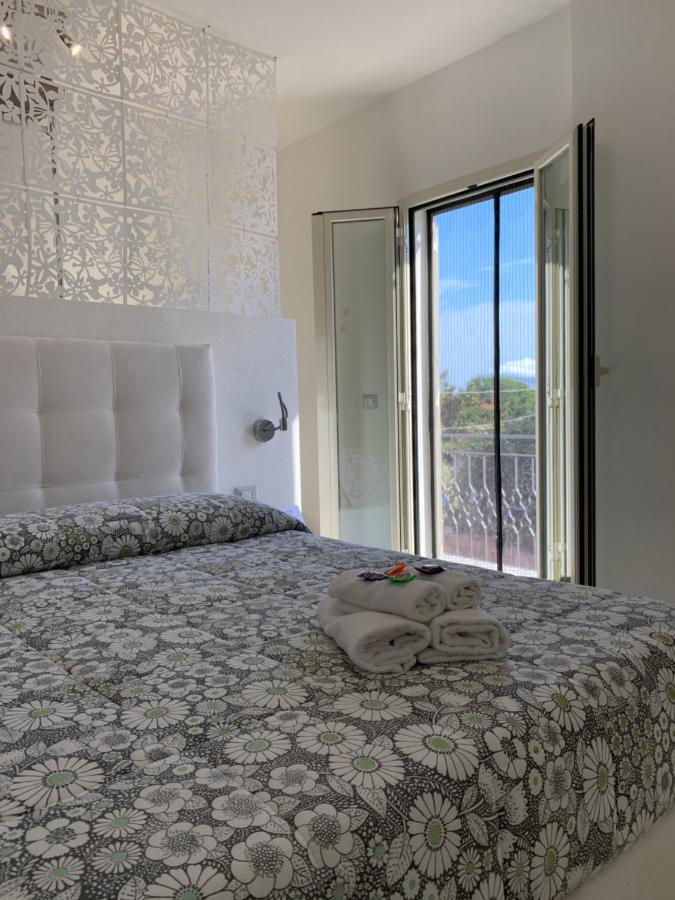 B&B Somiar San Teodoro  Ngoại thất bức ảnh