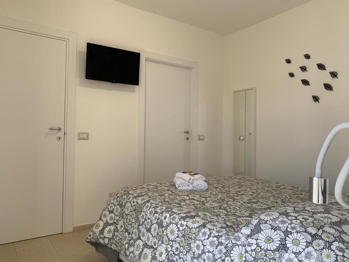 B&B Somiar San Teodoro  Ngoại thất bức ảnh