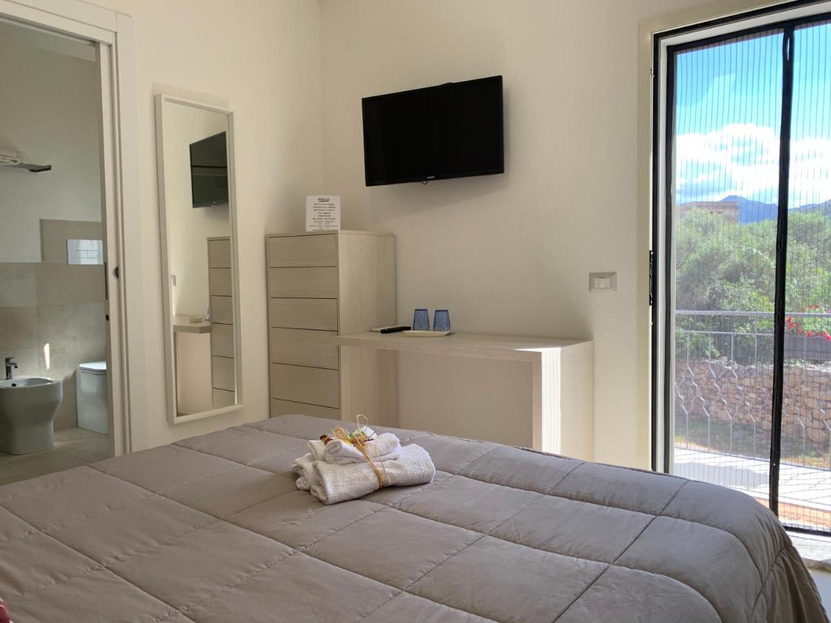 B&B Somiar San Teodoro  Ngoại thất bức ảnh