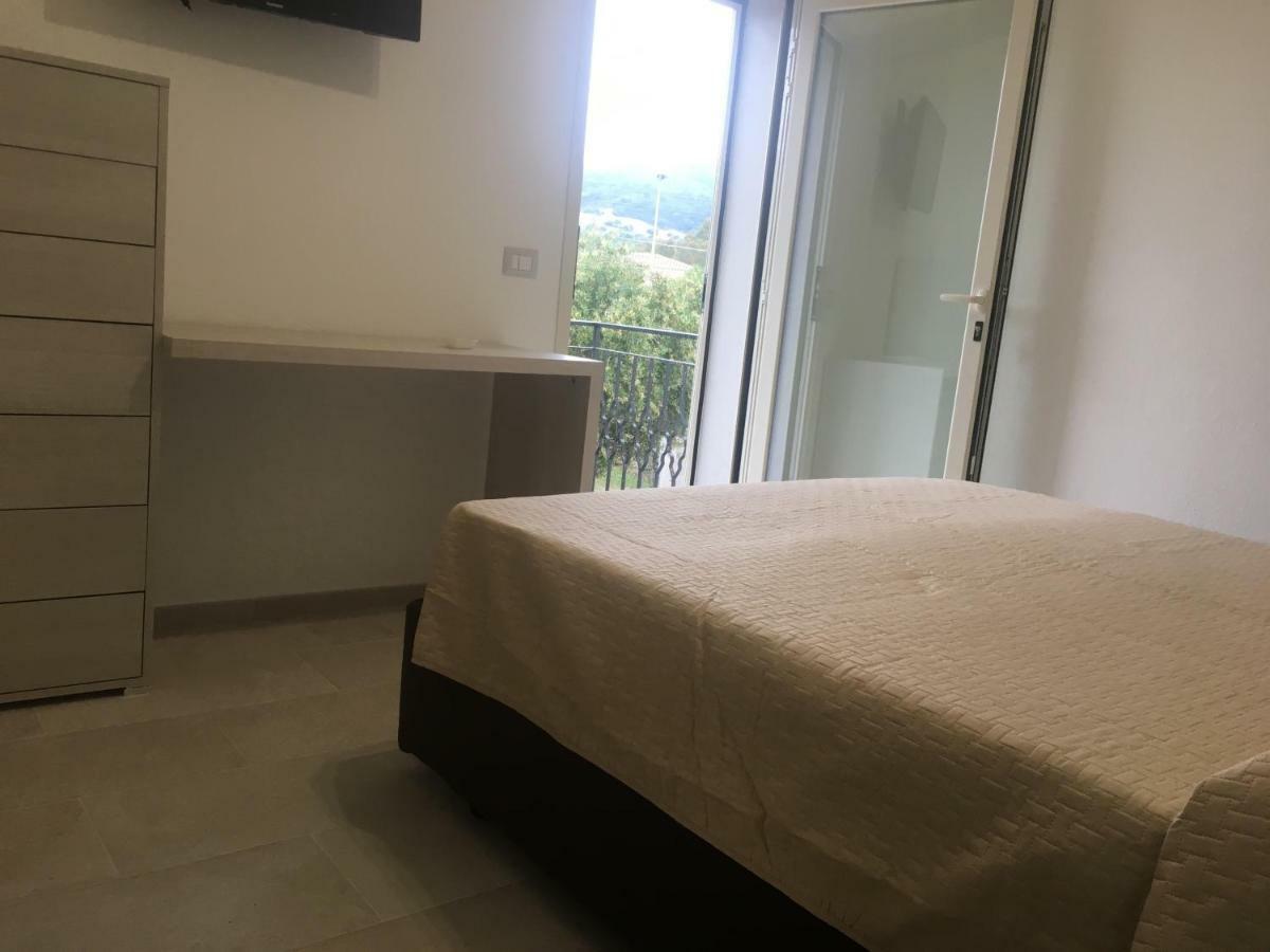 B&B Somiar San Teodoro  Ngoại thất bức ảnh